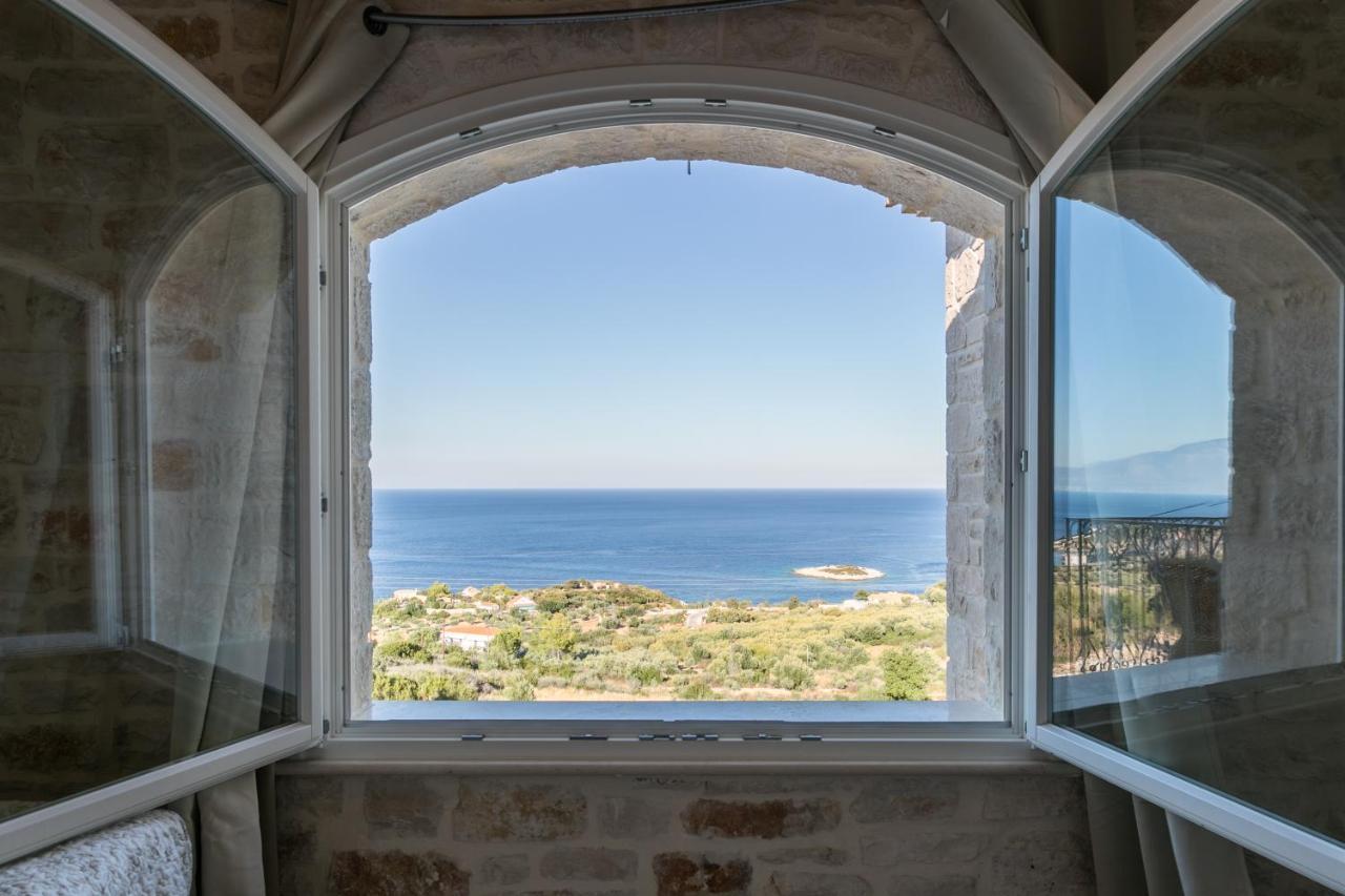 Yiameli Villas With Private Pool Skinaria Екстер'єр фото